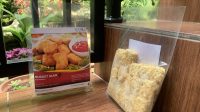 Hasil Produk: Tampilan hasil produk Tim KKN-T Inovasi IPB "nugget ikan nila" dalam program PINTAR.