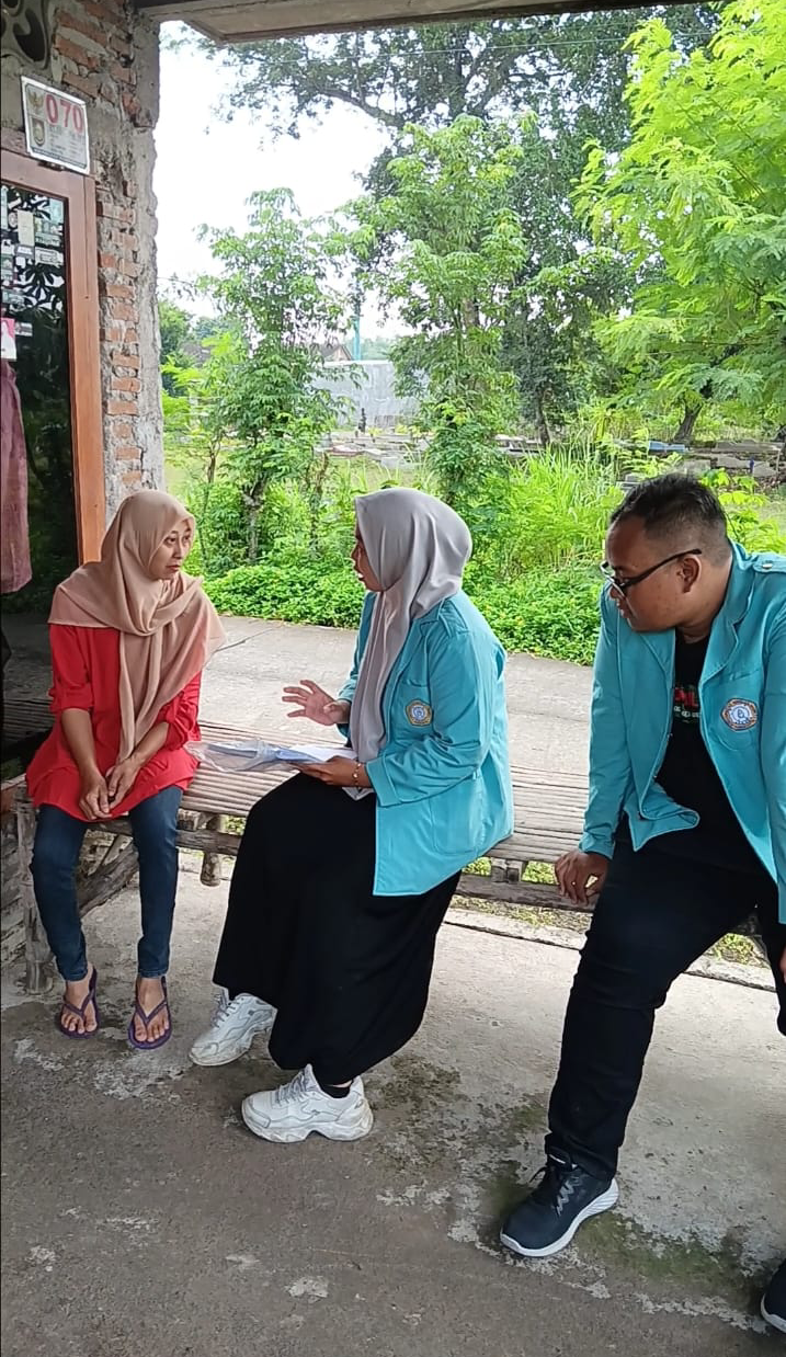 Sosialisasi ke kediaman warga desa kismoyoso oleh mahasiswa KKN 67