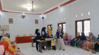 Praktek pembuatan Jahe Bubuk bersama ibu-ibu PKK Desa Sidorejo, Jumat (19/7/2024). (doc. KKN MB Posko 88 UIN Walisongo)