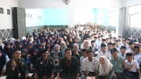 Mahasiswa KKN 89 UINSA melakukan edukasi mengenai kekerasan dan bullying. Kamis, 18 Juli 2024 (doc. KKN 89 UINSA) Mahasiswa KKN 89 UINSA melakukan edukasi mengenai kekerasan dan bullying. Kamis, 18 Juli 2024 (doc. KKN 89 UINSA)