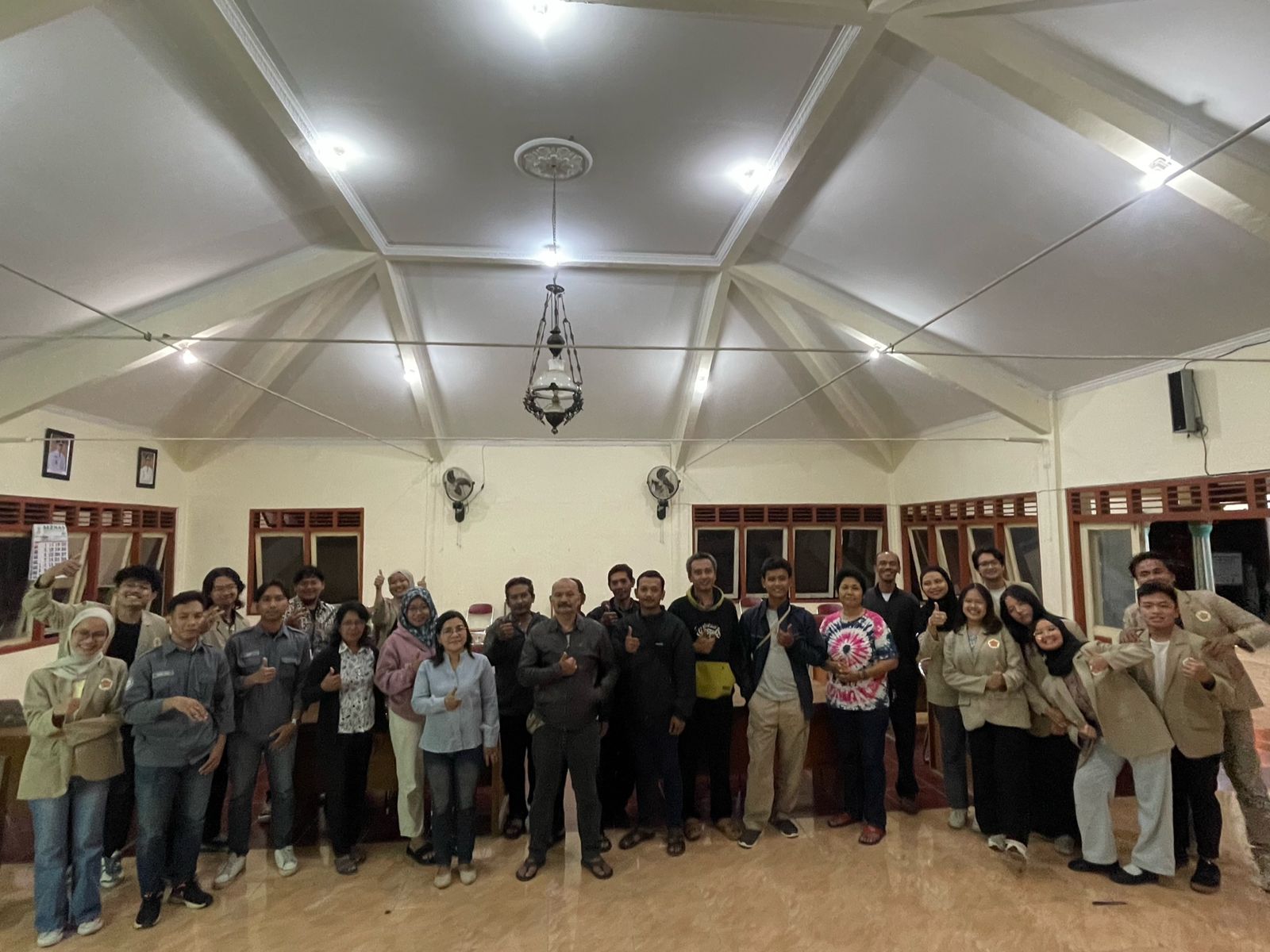 Kegiatan Sosialisasi Pengelolaan Limbah Peternakan Babi bersama dengan masyarakat Kalurahan Banjarasri. (doc. Tim PPK Ormawa GAMAPI UGM)