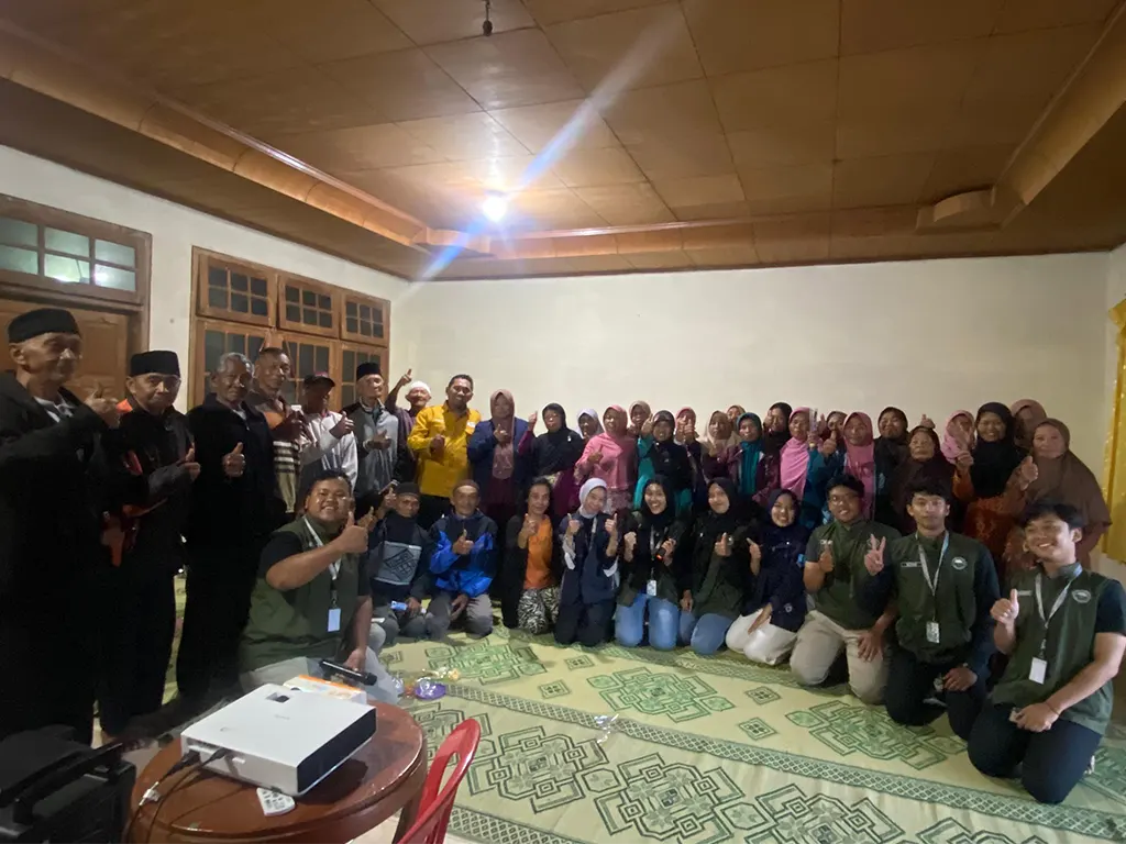 Dokumentasi bersama. (doc. KKN 79 UNS)