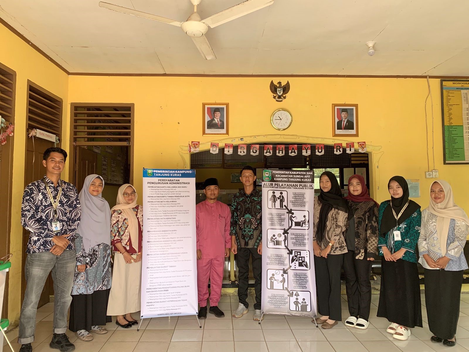 Dokumentasi bersama. (doc. Tim KKN MBKM FISIP UNRI Kampung Tanjung Kuras)