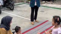Edukasi Gizi dan Stimulasi pada Ibu dengan balita usia golden period. (doc. Pribadi)