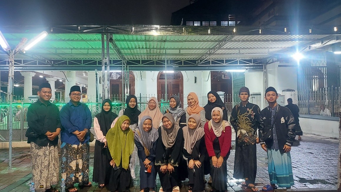 Foto bersama IPNU-IPPNU PAK Imam Hambali. (doc. pribadi)