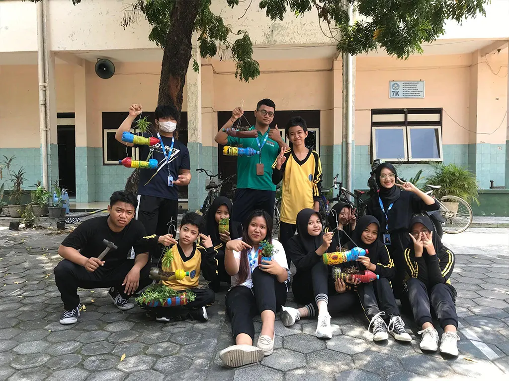 Dokumentasi bersama. (doc. Tim KM 8 SMP Murni 1 Surakarta)