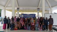Dokumentasi bersama di balai Desa Kramat, Kecamatan Bungah, Kabupaten Gresik, pada (16/01/2025). (doc. pribadi)