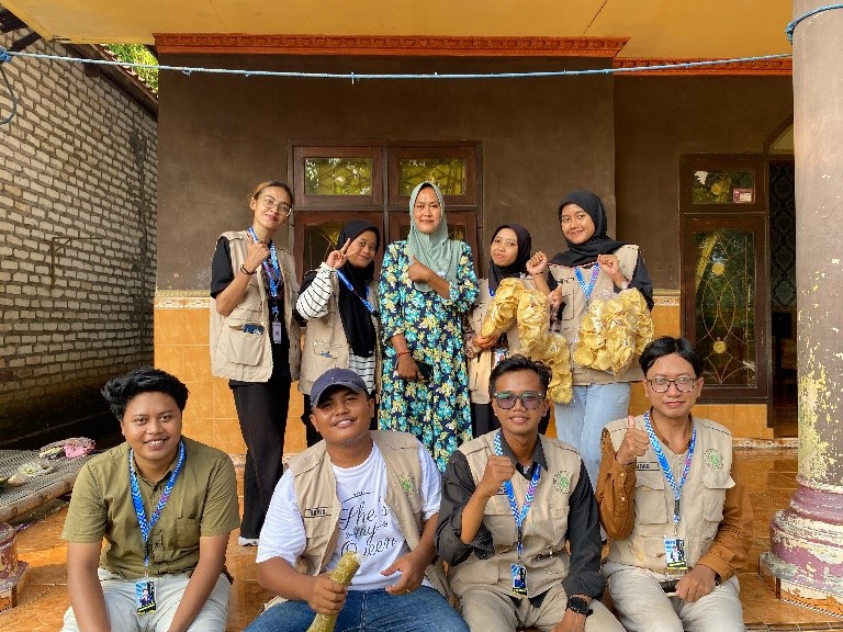 Dokumentasi bersama (doc. KKN UTM kelompok 15)