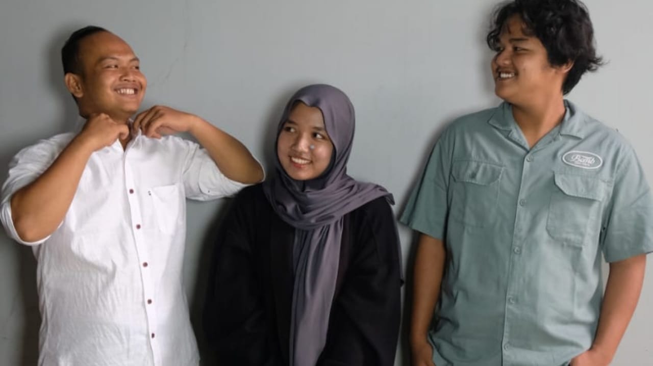 Puput Vevilia Tengah (istimewa) Puput Vevilia Tengah (istimewa)