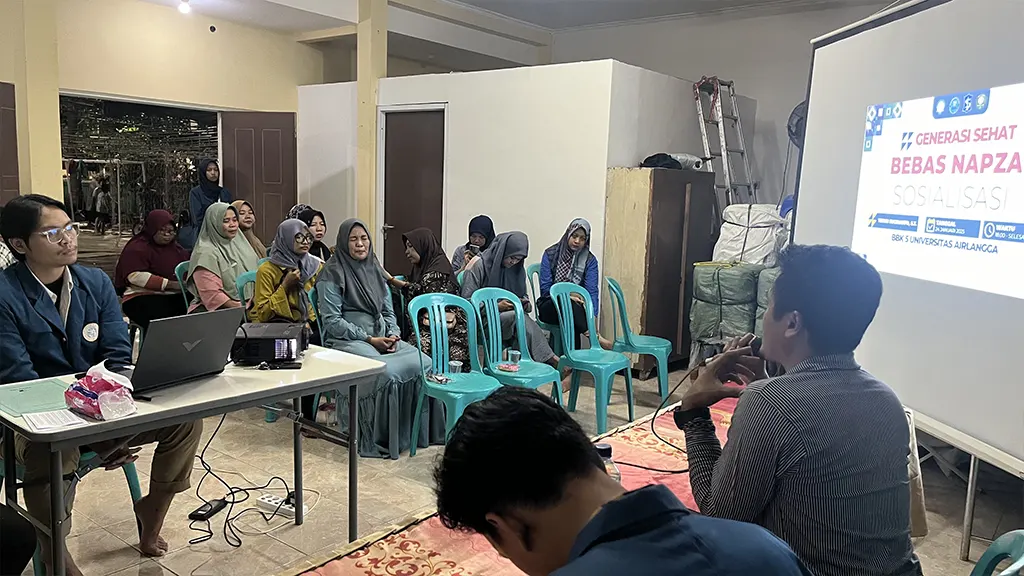 Pemaparan materi oleh Bapak Teguh Sugiharto, S.T. (doc. BBK 5 UNAIR Tanjungsari 2)