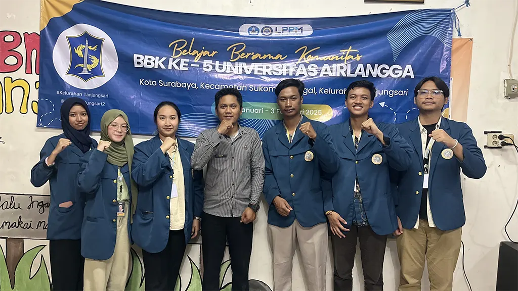 Dokumentasi Bapak Sugiharto, S.T bersama perwakilan mahasiswa/i BBK 5 UNAIR Tanjungsari 2. (doc. BBK 5 UNAIR Tanjungsari 2)