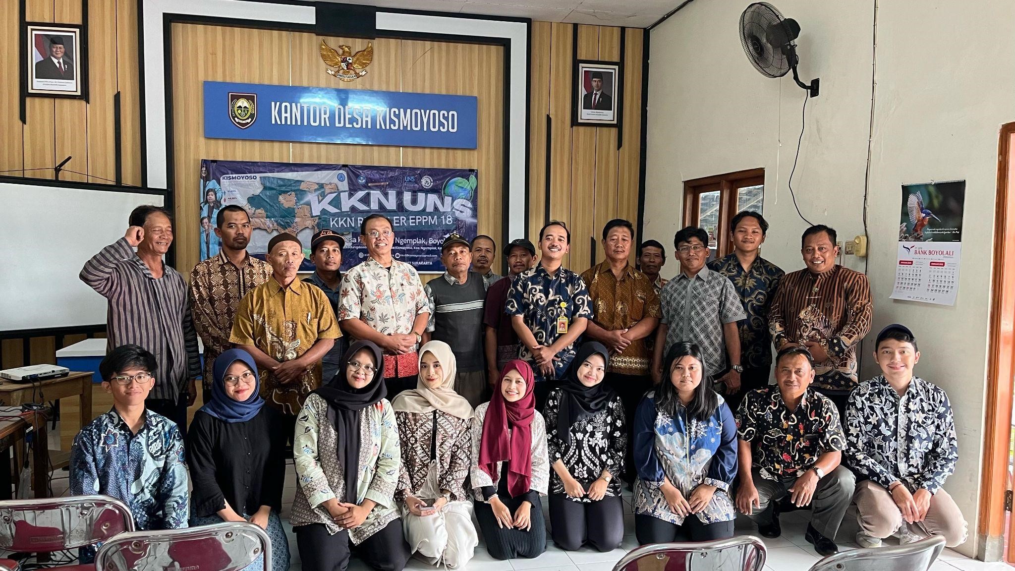 Foto bersama peserta Sosialisasi Sertipikat Tanah Elektronik (STE) bersama BPN Boyolali. (doc. Tim KKN UNS EPPM 18)