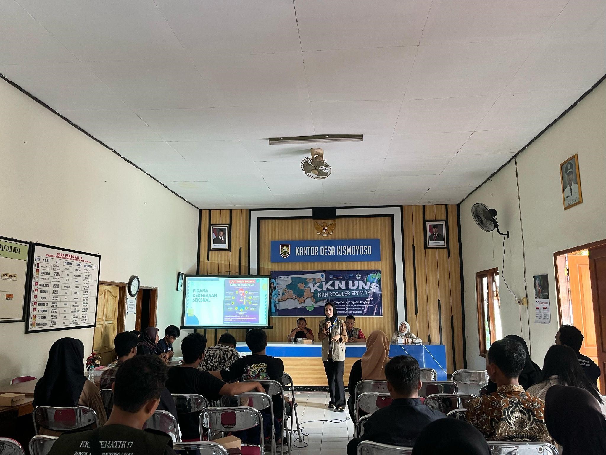 Sesi penyampaian materi oleh pembicara. (doc. Tim KKN UNS EPPM 18)