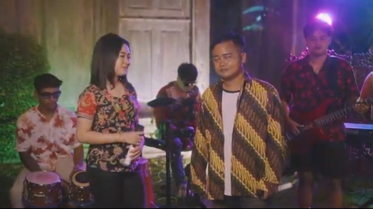 Chelsya Reta Ft Tiyo LDR. (doc. Pribadi)