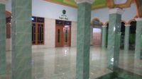 Masjid Baitul Amal Desa Wiroditan Kecamatan Bojong RT 02 RW 01. (doc. Penulis)