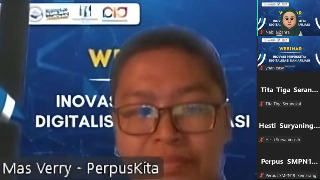 Pemaparan materi oleh narasumber dari Tim PerpusKita. (doc. Tim Hibah MBKM UNS ID 1347)