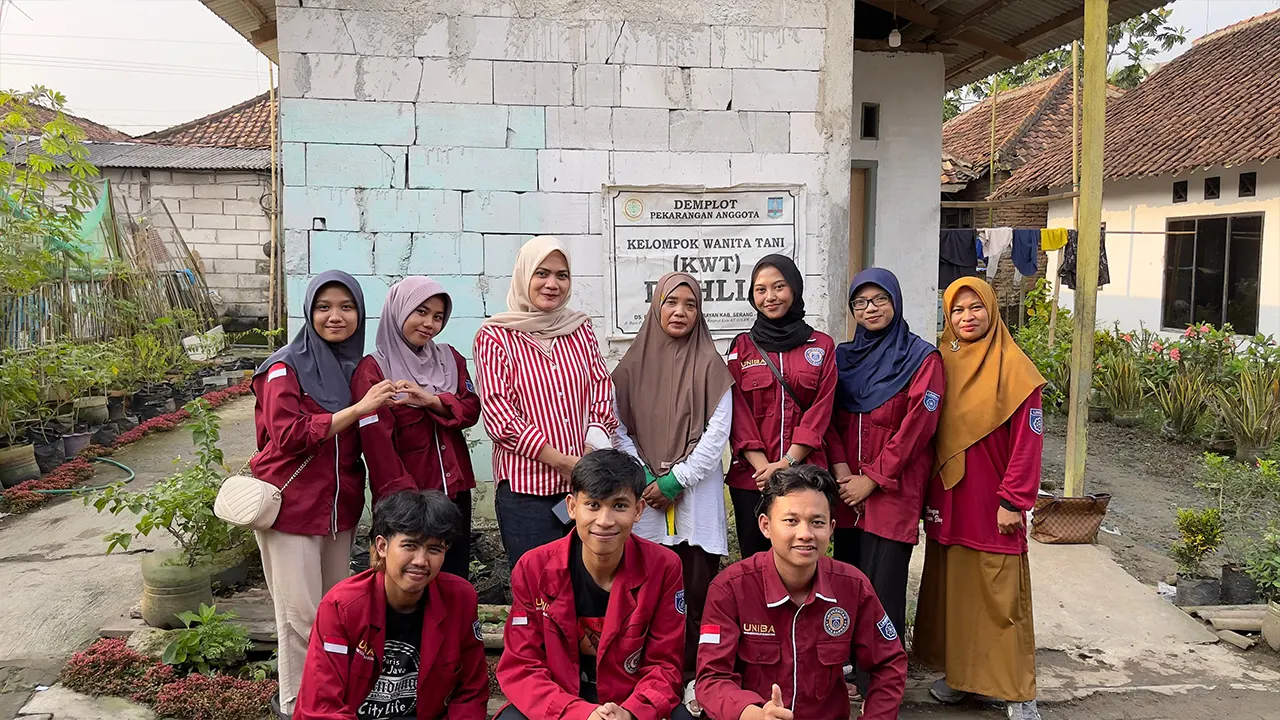 Dokumentasi bersama. (doc. KKM 75 UNIBA)