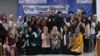 Foto bersama narasumber dan peserta workshop “Pop Your Brand” di Gedung Dekranasda Sleman, (19/6/2025). (doc. pribadi)