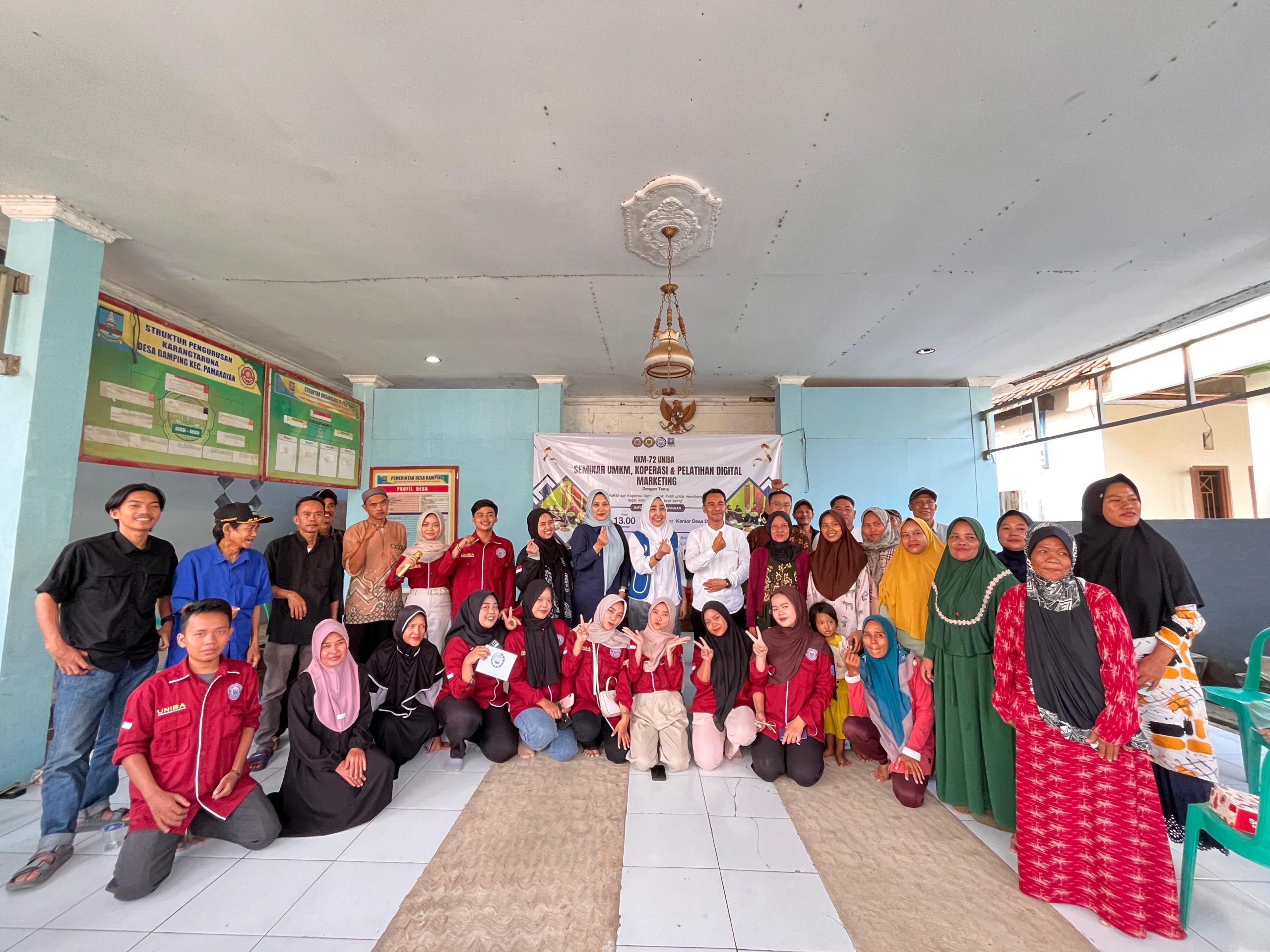 Dokumentasi bersama. (doc. KKM 72 UNIBA)