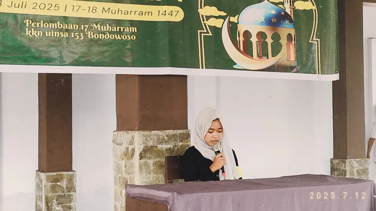 Penampilan salah satu peserta sambung ayat Al Quran. (doc. KKN 153 UINSA)