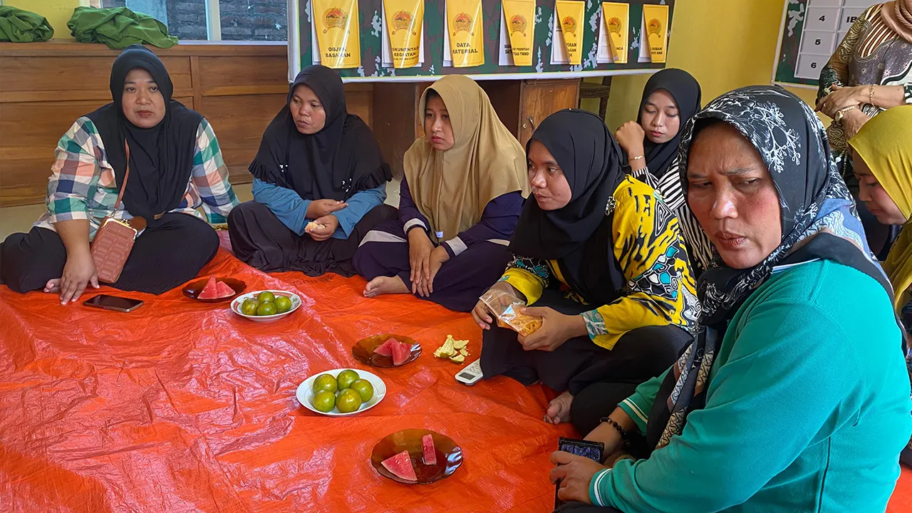 Antusias para peserta saat mengikuti pelatihan pembuatan tortila jagung. (doc. KKNTK 25 UNIGORO)