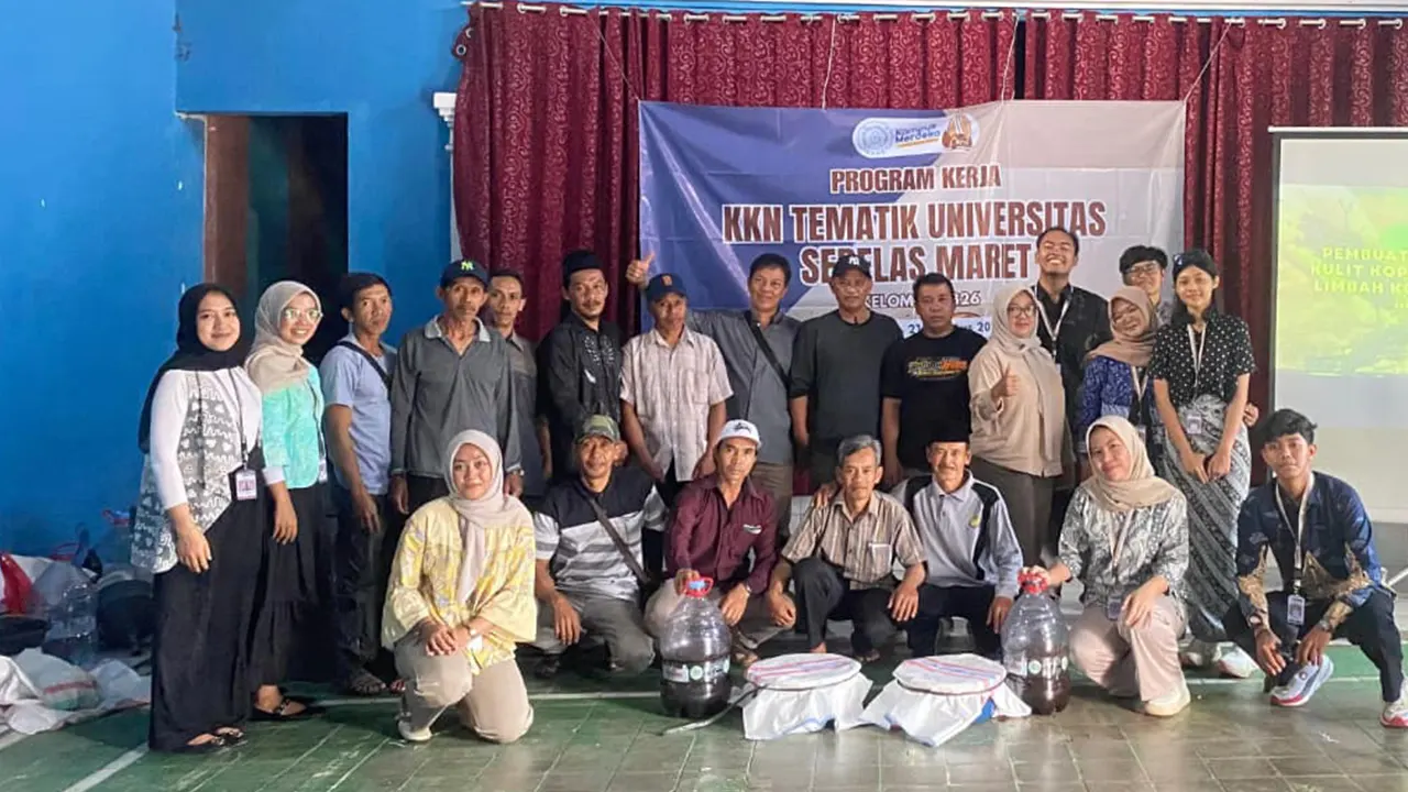 Dokumentasi bersama. (doc. KKN 326 UNS)