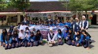 Para peserta pelatihan antusias mengikuti kegiatan yang dilaksanakan di SDN 3 Tambakan. (doc. KKN 107 UNS)