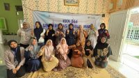 Pelaksanaa Workshop Re-Craft Desa Krasak Bersama ibu-ibu PKK pada Jumat (7/8/2025). (doc. KKN 366)