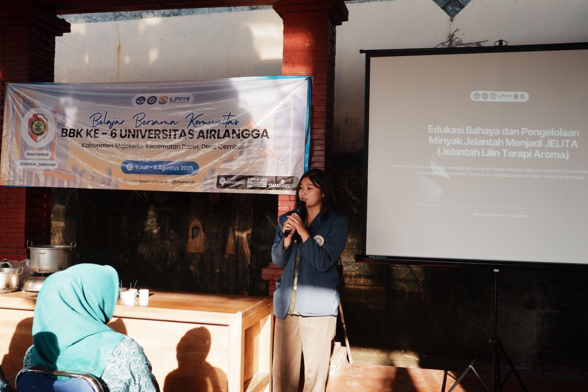 Sesi Sosialisasi terkait Bahaya Minyak Jelantah oleh Tim BBK-6 UNAIR Cembor . (doc. BBK 6 UNAIR, Cembor)