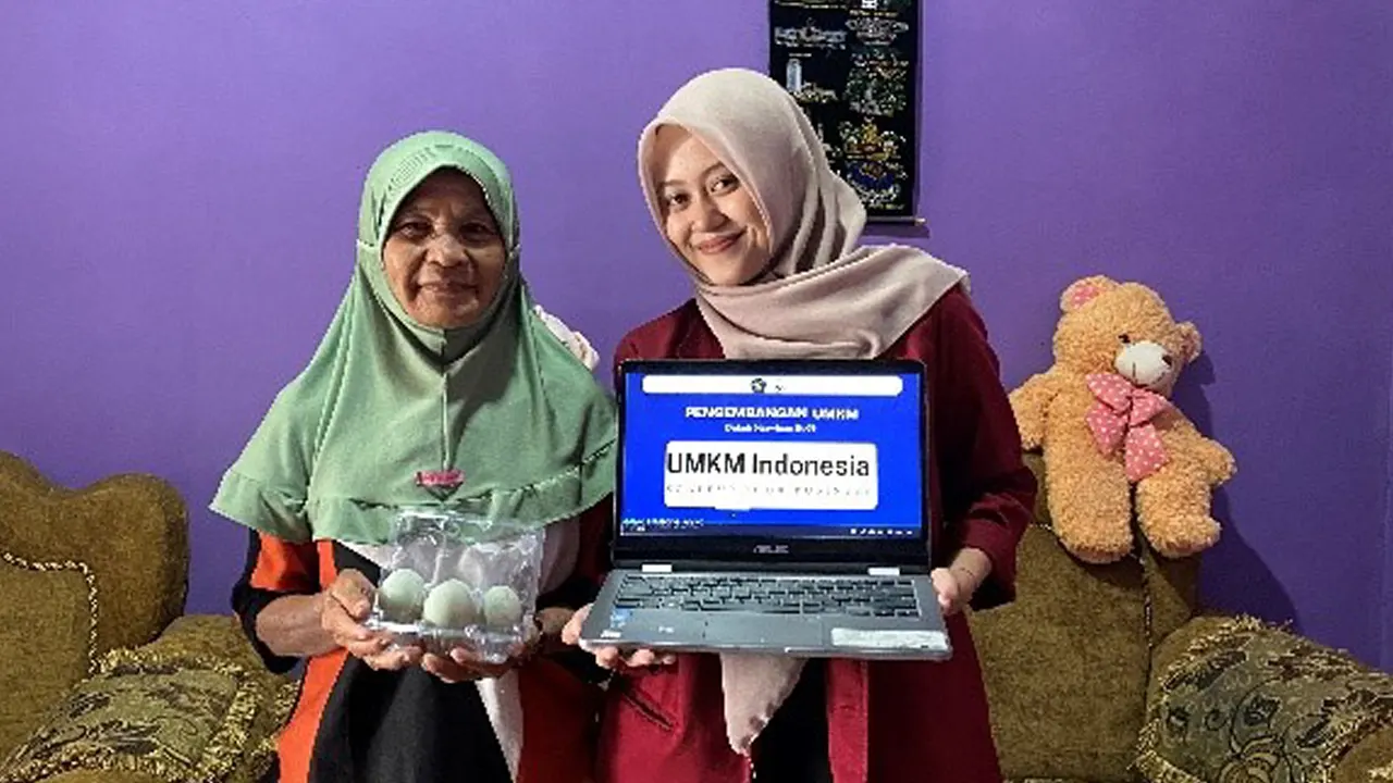 Program Kerja Sosialisasi dan Pelatihan pada pelaku UMKM Telur Asin Bu Warni. (doc. pribadi)