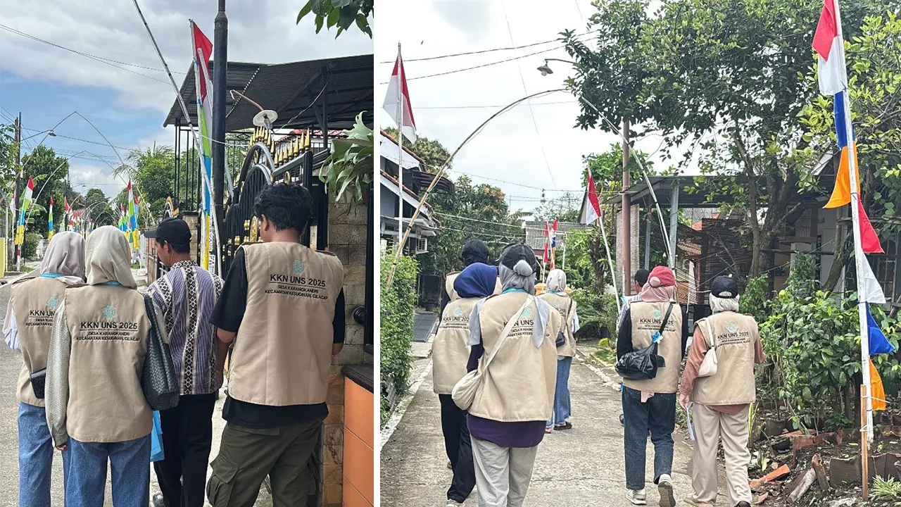 Mahasiswa KKN 34 UNS dan kepala dusun Karangkandri Barat melakukan pendataan. (doc. KKN 34 UNS)