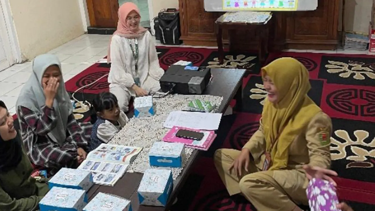 Sosialisasi Pencegahan dan Penanganan Stunting di Posyandu Dusun Sukoyoso. (doc. KKN 189 UNS)
