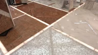 Beragam jenis dan pola marmer Lampung dipamerkan sebagai inspirasi desain interior. Pemilihan material dan teknik pemasangan yang tepat menjadi faktor penting untuk menjaga keindahan serta daya tahan marmer dalam jangka panjang. (ptgramer.com)