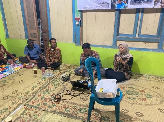 Sosialisasi terkait PGPR Akar Bambu. (doc. pribadi)