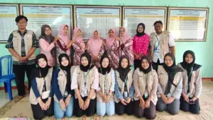 Foto bersama kader Posyandu ILP Dusun Winong, Desa Temon, Kecamatan Baturetno. (doc. pribadi)