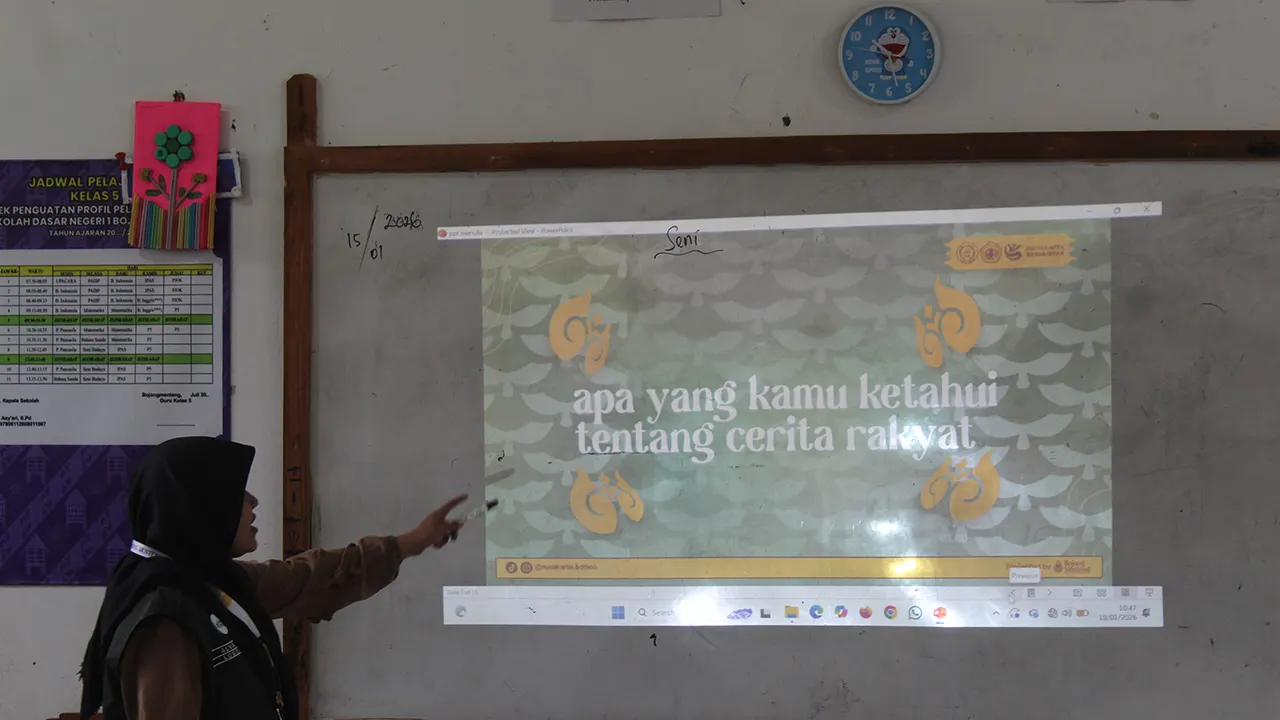 Pelaksanaan program penguatan literasi bagi siswa sekolah dasar melalui pengenalan cerita rakyat dan pelatihan kepenulisan di SDN 1 Bojong Menteng, Kecamatan Leuwidamar, Kabupaten Lebak, Banten. (doc. pribadi)