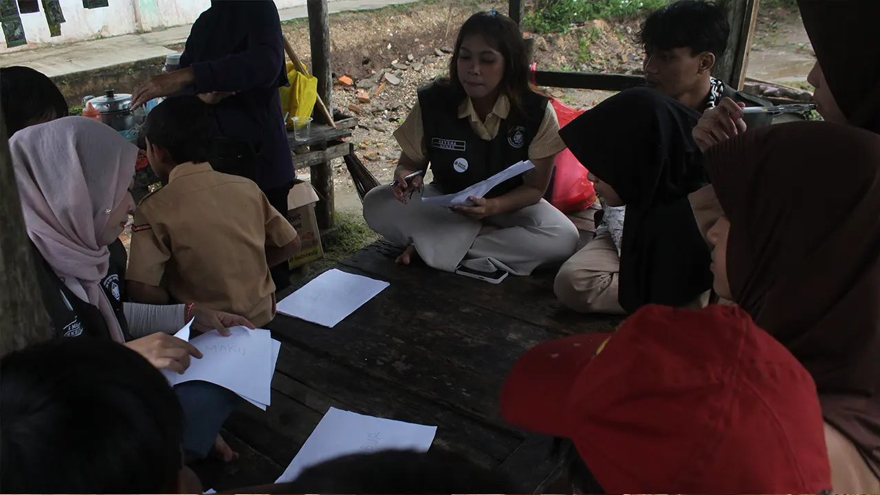 Pelaksanaan program penguatan literasi bagi siswa sekolah dasar melalui pengenalan cerita rakyat dan pelatihan kepenulisan di SDN 1 Bojong Menteng, Kecamatan Leuwidamar, Kabupaten Lebak, Banten. (doc. pribadi)