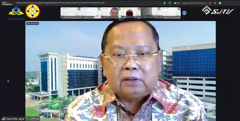 Rektor Universitas UNPAM, Dr. Drs. E. Nurzaman AM, M.M., S.Si. saat memberikan sambutan sekaligus membuka acara. (Dok. Pribadi)