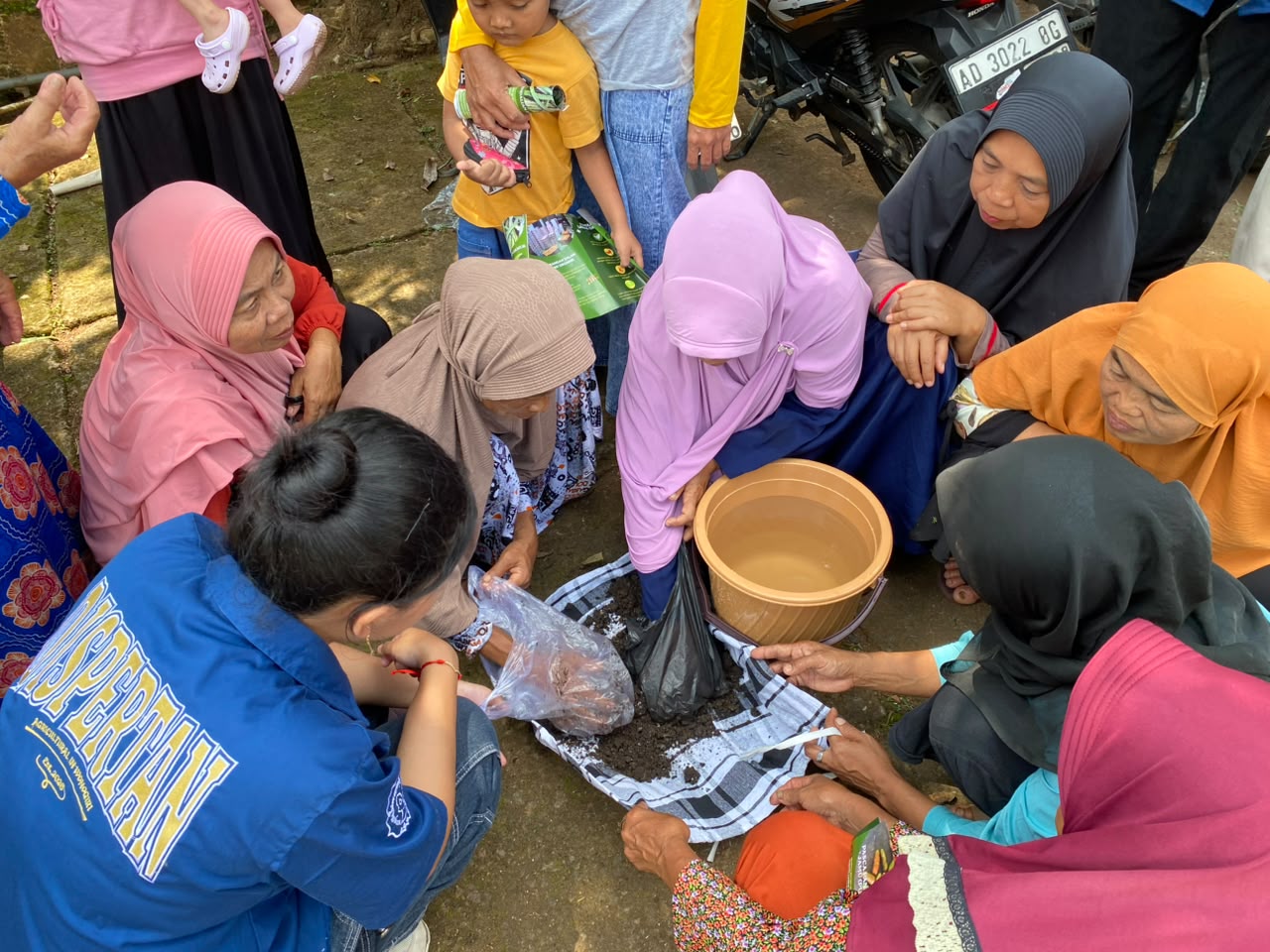 Antusias para peserta mengikuti pelatihan. (doc. pribadi)