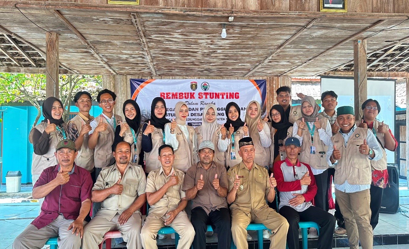 Dokumentasi bersama. (Dok. KKN 29 UINSA)
