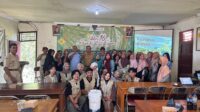 Dokumentasi kegiatan KKN 16 bersama perangkat Desa Kedungsatriyan dan masyarakat dalam mendukung program pengelolaan sampah organik melalui TPS 3R. (Dok. Pribadi/KKN 16 UNS) Dokumentasi kegiatan KKN 16 bersama perangkat Desa Kedungsatriyan dan masyarakat dalam mendukung program pengelolaan sampah organik melalui TPS 3R. (Dok. Pribadi/KKN 16 UNS)