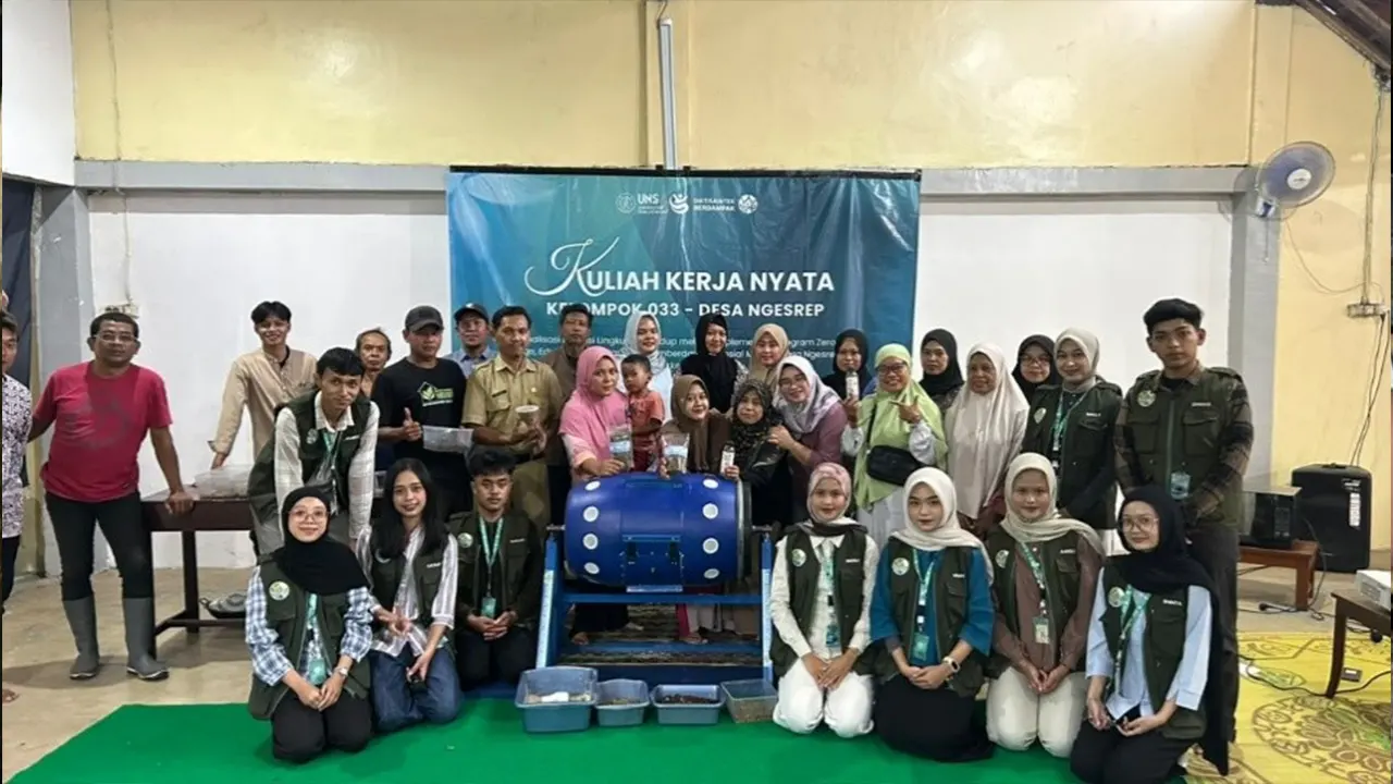 Dokumentasi bersama setelah pelaksanaan sosialisasi. (Dok. Pribadi/KKN 033 UNS)
