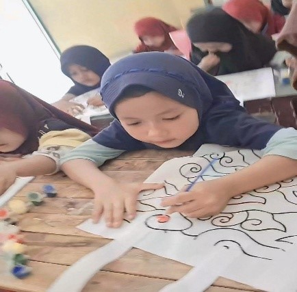 Antusiasme siswa terlihat saat kegiatan berlangsung. (Dok. Pribadi/KKM 82 UNIBA)