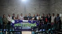 Dokumentasi Bersama setelah pelaksanaan program kerja “Workshop Pengolahan Pupuk Kompos: Pelatihan Keterampilan Kerja dan Edukasi Lingkungan dari Kotoran Hewan” di Desa Sidomulyo, Kecamatan Ngadirojo, Kabupaten Pacitan. (Dok. Pribadi/KKN 192 UNS)