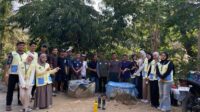 Dokumentasi bersama setelah pembuatan pupuk organik bersama masyarakat Dusun Suruh. (Dok. Pribadi/ KKN IV.C3 UAD) Dokumentasi bersama setelah pembuatan pupuk organik bersama masyarakat Dusun Suruh. (Dok. Pribadi/ KKN IV.C3 UAD)