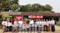 Tim mahasiswa berharap BOBIN bisa menjadi model replikatif bagi sekolah lain: murah, mudah dibuat, dan langsung bisa dipakai, karena kepedulian lingkungan butuh sarana, bukan hanya imbauan semata. (Dok. MKT Untidar 2026)