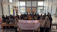 KKN Kelompok 54 UNS bersama ibu-ibu PKK di Desa Pilangrejo mengikuti pelatihan pembuatan sabun cuci piring dari minyak jelantah. (Dok. Pribadi/KKN 54 UNS) KKN Kelompok 54 UNS bersama ibu-ibu PKK di Desa Pilangrejo mengikuti pelatihan pembuatan sabun cuci piring dari minyak jelantah. (Dok. Pribadi/KKN 54 UNS)