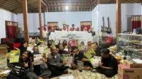 Mahasiswa KKN 267 UNS melakukan program pemberdayaan masyarakat melalui pelatihan produksi arang dari bonggol jagung (briket) sebagai produk unggulan Desa Kerjo Lor, Kecamatan Ngadirojo, Kabupaten Wonogiri. (Dok. Pribadi/KKN 267 UNS) Mahasiswa KKN 267 UNS melakukan program pemberdayaan masyarakat melalui pelatihan produksi arang dari bonggol jagung (briket) sebagai produk unggulan Desa Kerjo Lor, Kecamatan Ngadirojo, Kabupaten Wonogiri. (Dok. Pribadi/KKN 267 UNS)